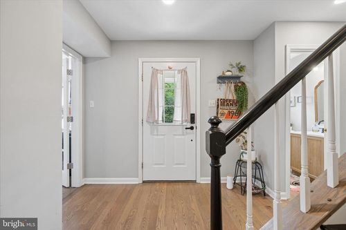 6866 Whistling Swan Way, NEW MARKET, MD, 21774-6833 | Card Image