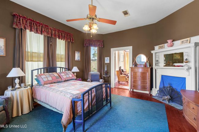 140 E Semmes-59 | Image 59