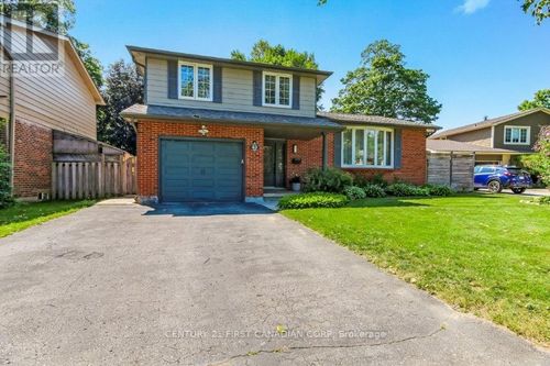 42 Portal Crt, London, ON, N5X2E6 | Card Image