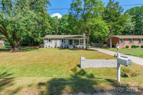 2832 Forest Hills Cir, Rock Hill, SC, 29732-9418 | Card Image