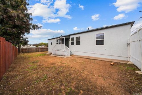 1916 Skyline Dr, Lemon Grove, CA, 91945-4218 | Card Image