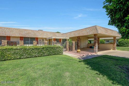 10415 W Camelot Cir, Sun City, AZ, 85351-2201 | Card Image