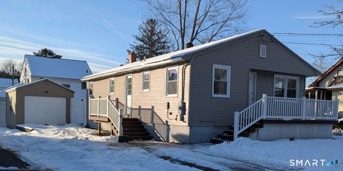 20 Liberty St, Vernon, CT, 06066-3838 | Card Image