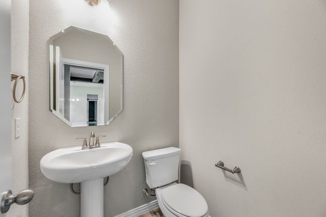 180 Roosevelt Ln, House other with 4 bedrooms, 3 bathrooms and null parking in Valley View TX | Image 31