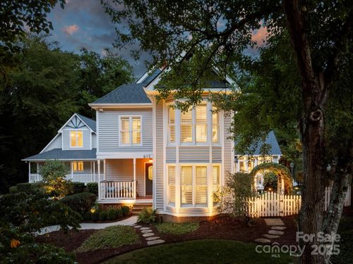 612 Bennington Pl, Charlotte, NC, 28211-4644 | Card Image