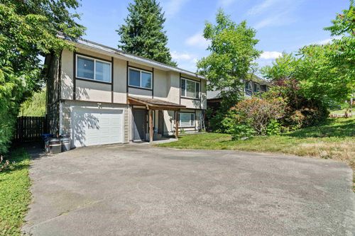8129 Bobcat Dr, Mission, BC, V2V5J7 | Card Image