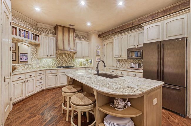 2305 Barton Creek #29 Boulevard, Condo with 4 bedrooms, 4 bathrooms and null parking in Austin TX | Image 13