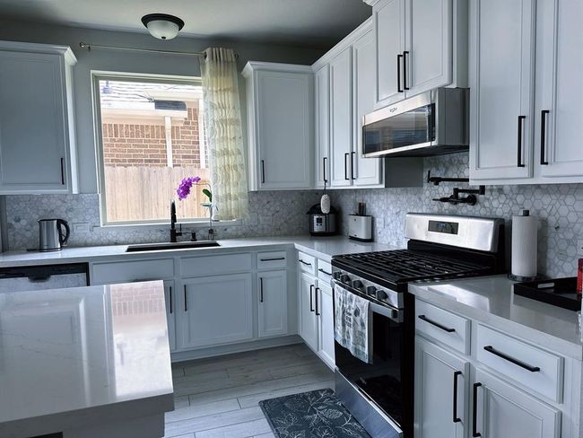 31414 Golden Cliffs Ln, House other with 4 bedrooms, 4 bathrooms and 2 parking in Fulshear TX | Image 11