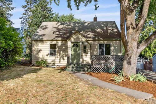 242 Cherry St, Moscow, ID, 83843-2133 | Card Image