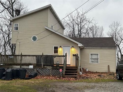 2 Boundary Way, New Kensington, PA, 15068 | Card Image