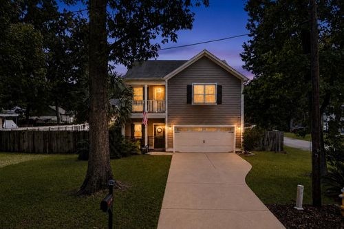 5476 Thompson St, North Charleston, SC, 29406-3521 | Card Image