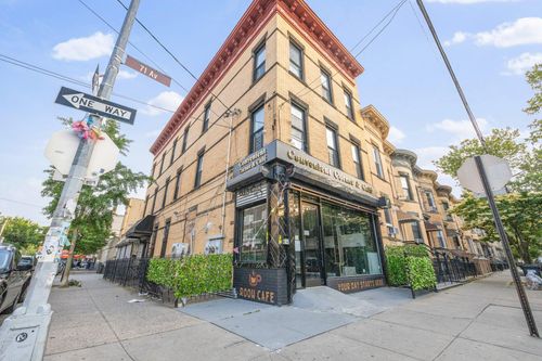 6050 71st Ave, Ridgewood, NY, 11385-5144 | Card Image