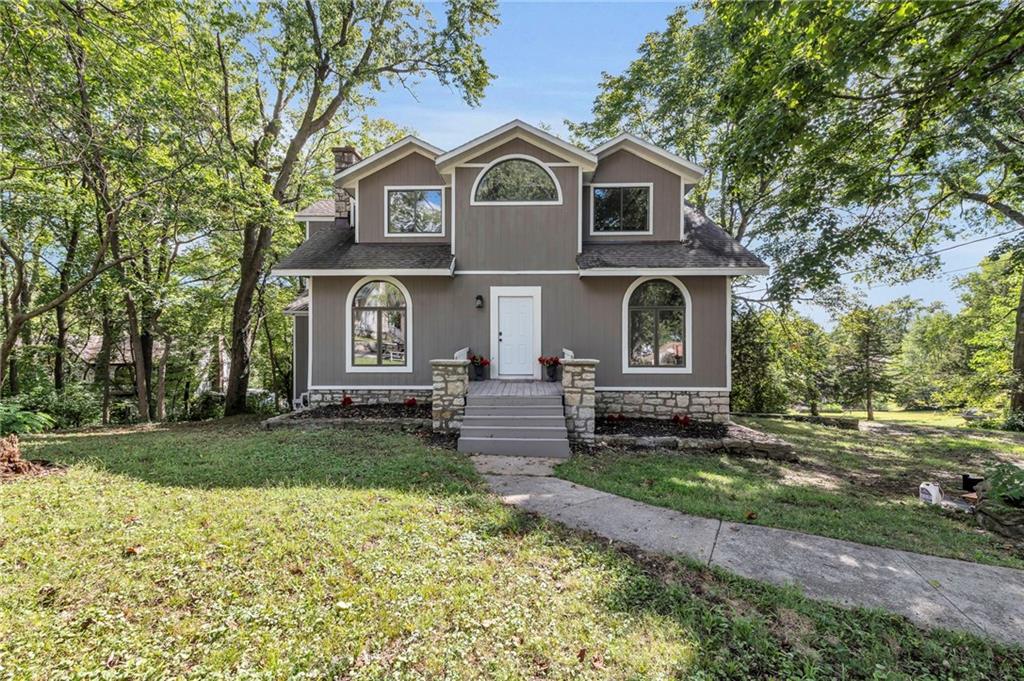 Park St, Sugar Creek, MO 64054