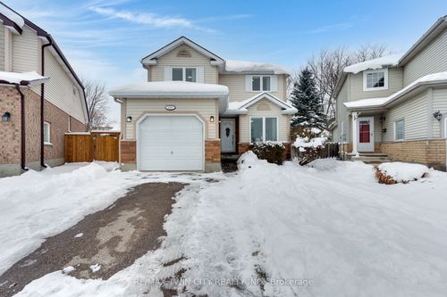 225 Thornbird Pl, Waterloo, ON, N2T2P1 | Card Image