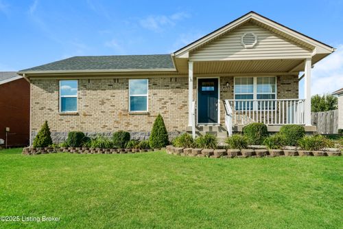 8705 Vision Pl, Louisville, KY, 40229-2566 | Card Image