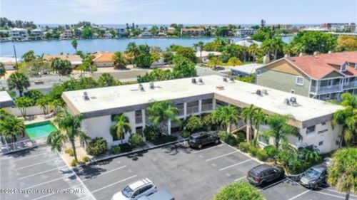 apt-18-9060 Blind Pass Rd, St Pete Beach, FL, 33706-1325 | Card Image