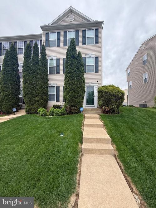 270 Kentshire Dr, LANCASTER, PA, 17603-8851 | Card Image