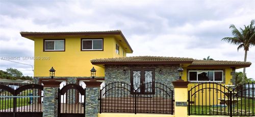 17135 Nw 19th Ave, Miami Gardens, FL, 33056-4808 | Card Image