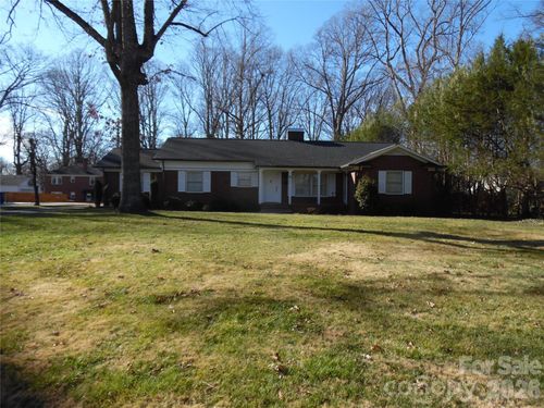 603 1st Avenue Pl Ne, Conover, NC, 28613-2219 | Card Image