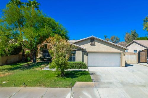 47375 Mangrove St, Indio, CA, 92201-9617 | Card Image
