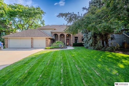 12935 Izard St, Omaha, NE, 68154-1247 | Card Image