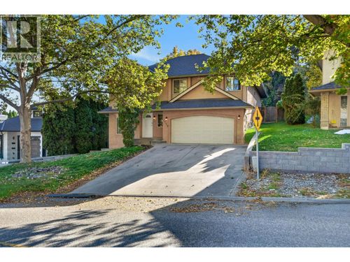 1759 Spruceglen Dr, Kelowna, BC, V1V1S8 | Card Image