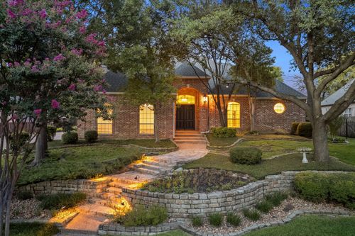 605 Winding Creek Ct, Southlake, TX, 76092-7252 | Card Image
