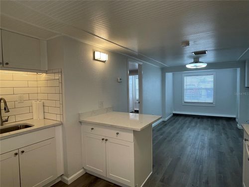 e-4810 2nd Ave N, ST PETERSBURG, FL, 33713-8116 | Card Image