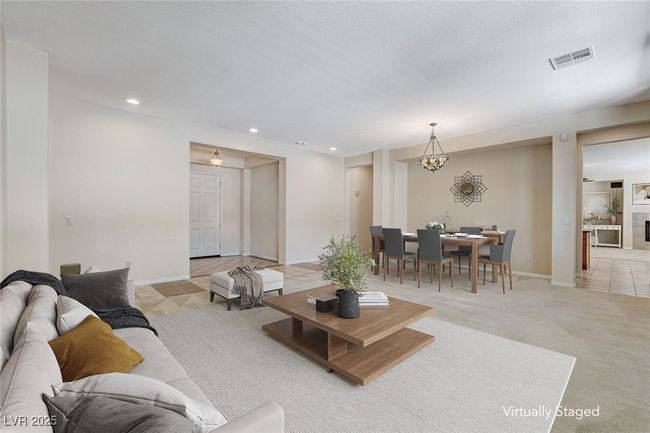 7504 Via Sistina St, House other with 3 bedrooms, 4 bathrooms and null parking in Las Vegas NV | Image 7