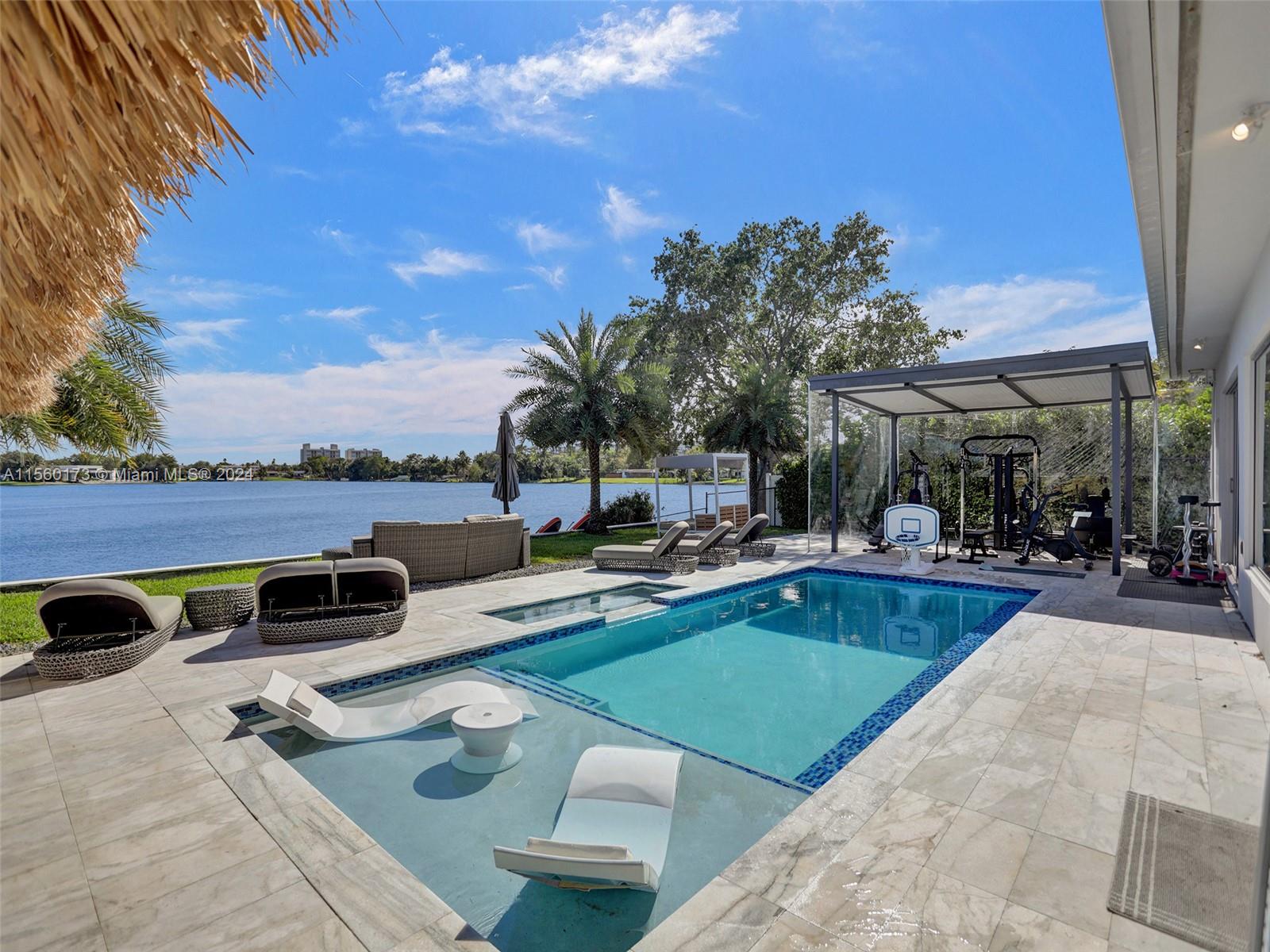 193rd St, Miami, FL 33179