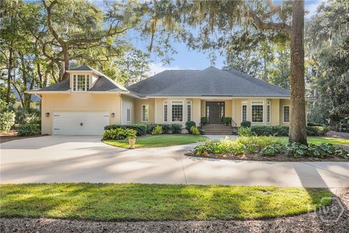 11 Calico Crab Retreat, Savannah, GA, 31411-3015 | Card Image