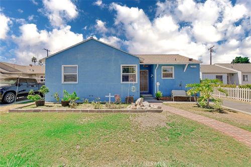 14519 Perilla Ave, Paramount, CA, 90723-3625 | Card Image