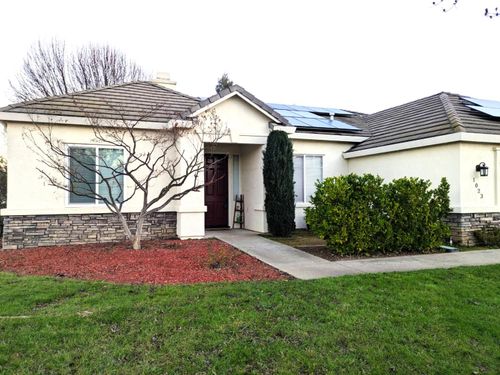 1023 Santa Barbara Way, Yuba City, CA, 95991-1958 | Card Image