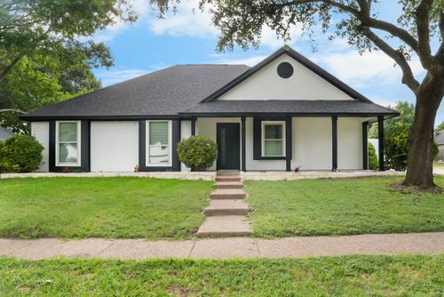 923 Short Line Blvd, Midlothian, TX, 76065-6729 | Card Image