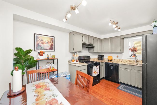 APT-209 - 6337 Roosevelt Rd, Condo with 2 bedrooms, 2 bathrooms and 2 parking in Berwyn IL | Image 19
