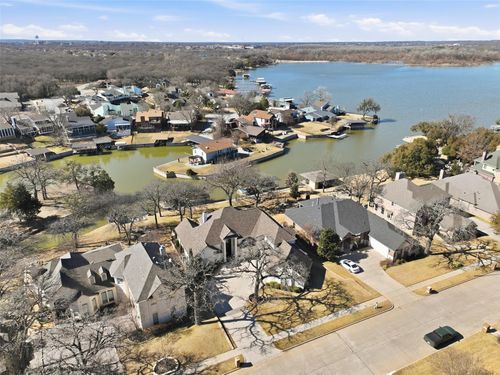 1825 Spinnaker Ln, Azle, TX, 76020-4935 | Card Image