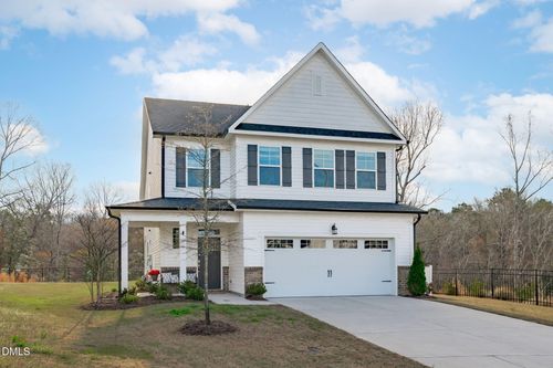430 Highland Forest Dr, Fuquay-Varina, NC, 27526-2711 | Card Image