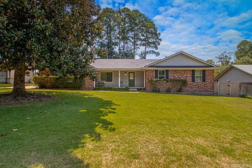 15 Park Drive, Bryant, AR, 72022 | Card Image