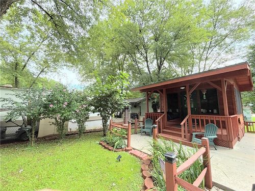 129 Fishtail Cir, Cleveland, GA, 30528-8619 | Card Image