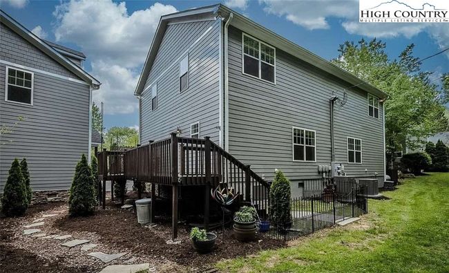 APT-4 - 198 Beech Haven Rd, Townhouse with 2 bedrooms, 3 bathrooms and null parking in Banner Elk NC | Image 7