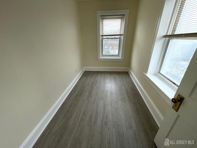 171 Washington Rd, House other with 5 bedrooms, 2 bathrooms and null parking in Sayreville NJ | Image 12