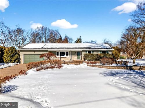 114 Corrine Dr, Pennington, NJ, 08534-3501 | Card Image