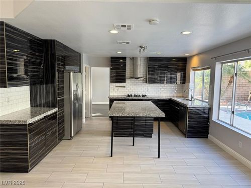 8218 Mount Nido Dr, Las Vegas, NV, 89147-5224 | Card Image