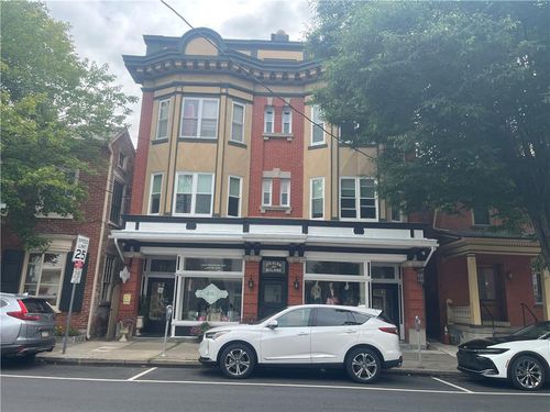 139 S Main St, Nazareth, PA, 18064-2016 | Card Image