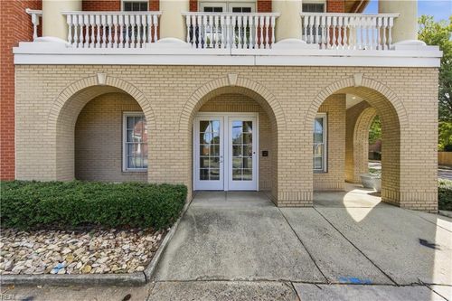 unit-208-450 W Princess Anne Rd, Norfolk, VA, 23517-2135 | Card Image