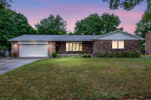 718 River St, Big Rapids, MI, 49307-2546 | Card Image