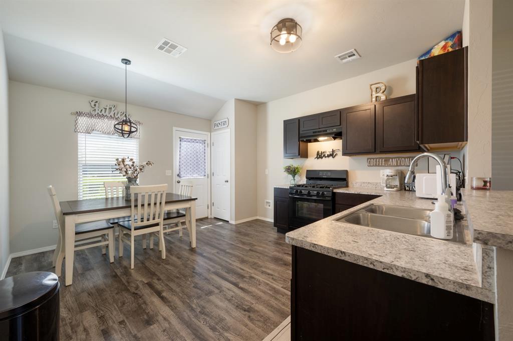 Travertine Pl, Noble, OK 73068