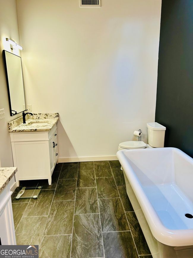 1308 4 Th St Sw, House other with 3 bedrooms, 3 bathrooms and null parking in Moultrie GA | Image 32