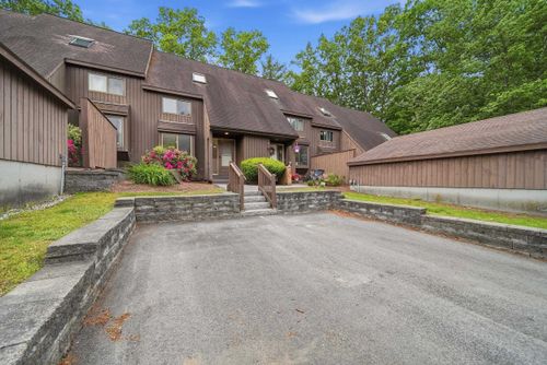 73-25 Silverton Drive, Nashua, NH, 03062 | Card Image