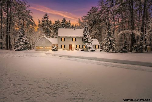 105 Rideout Rd, Hollis, NH, 03049-6113 | Card Image